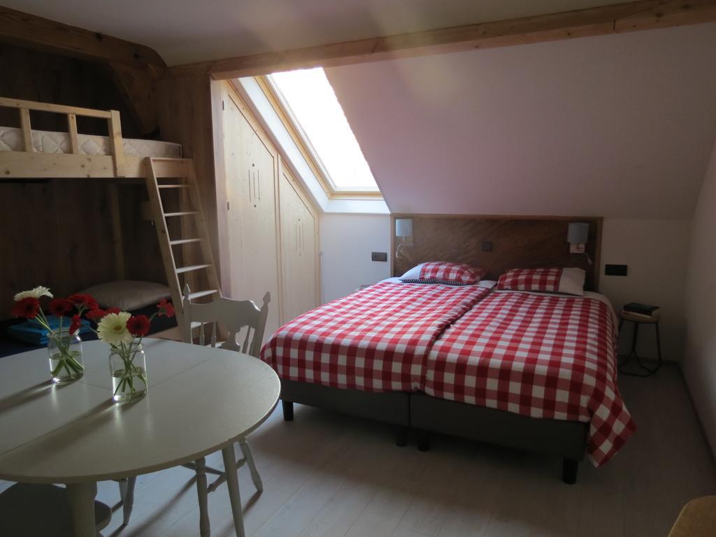 Bed & Breakfast Pergama Haaren  Exteriör bild
